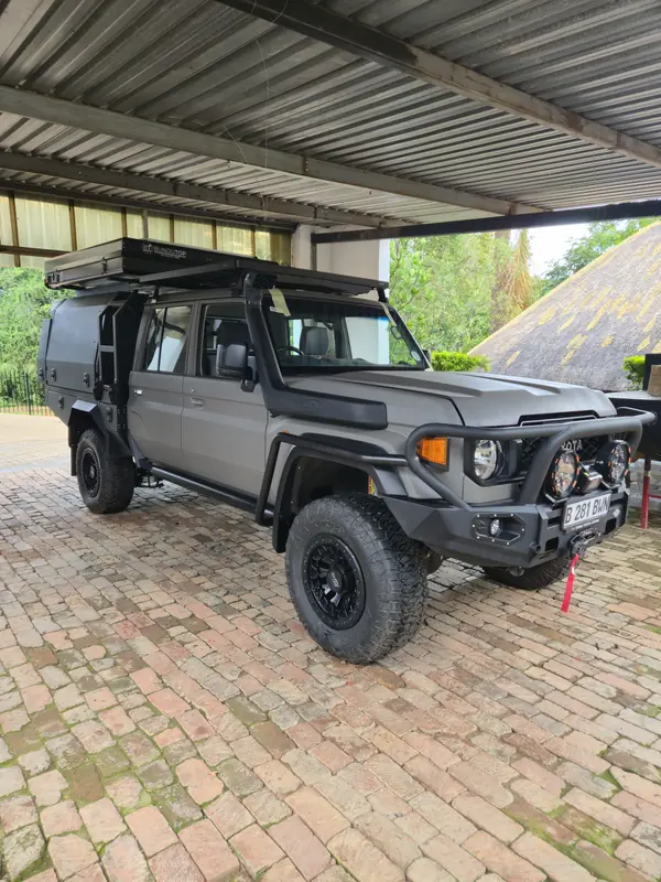 Land Cruiser 79 finished in grey after respray